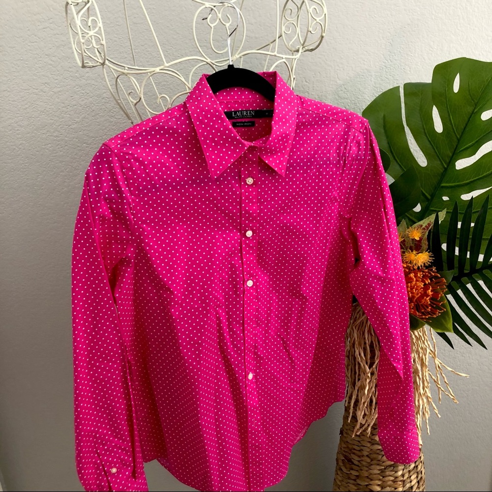 NWOT Ralph Lauren’s Dress Shirt in Hot Pink Size M